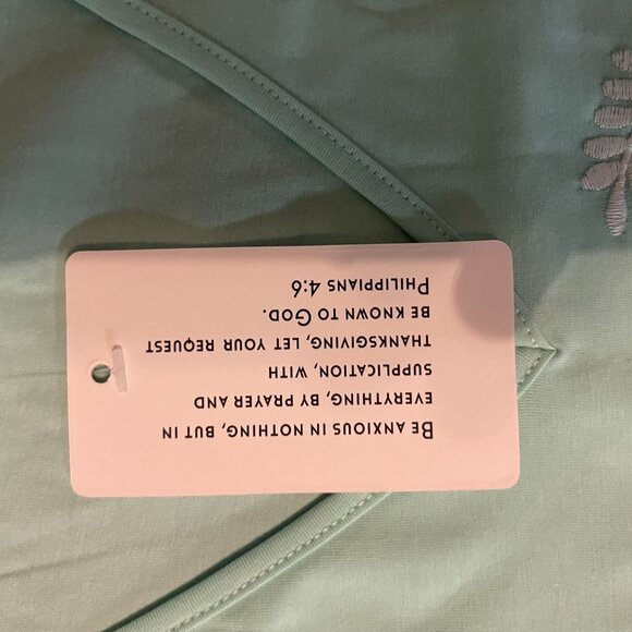 Layerz Clothing Embroidered Top‎ Floral  Tee Ruffle Sleeves Mint Green - Picture 7 of 11